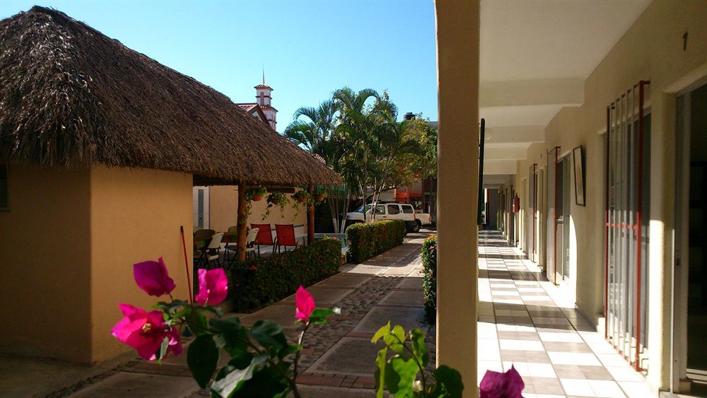 Hotel Rio Balsas Manzanillo Exterior foto